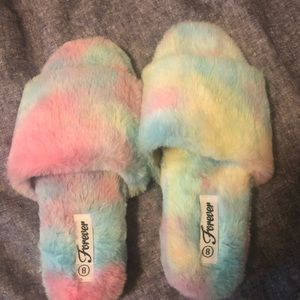 Tie - Dye slippers :)